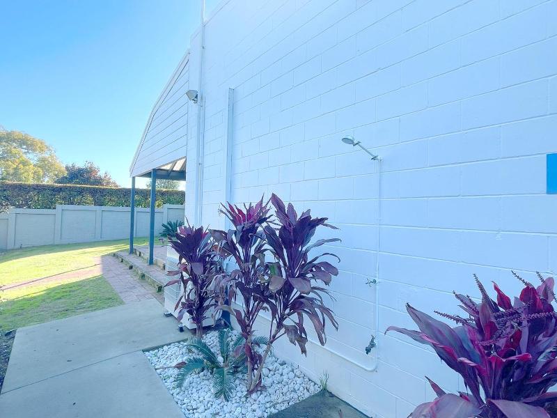 Fingal Bay Holiday Park image