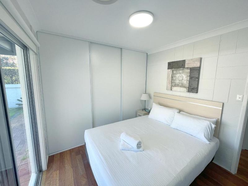 Fingal Bay Holiday Park image