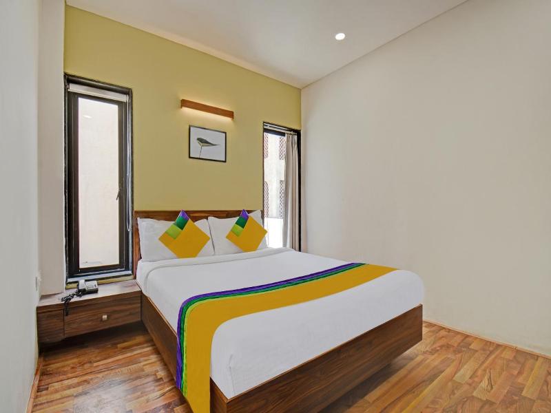 Itsy Hotels Shivshakti image