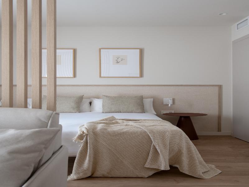 Libere Seville Triana image
