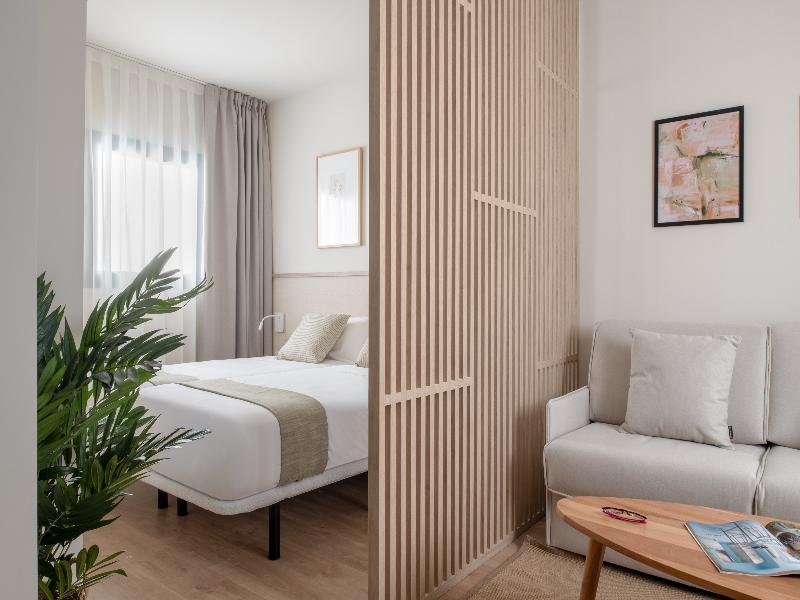 Libere Seville Triana image