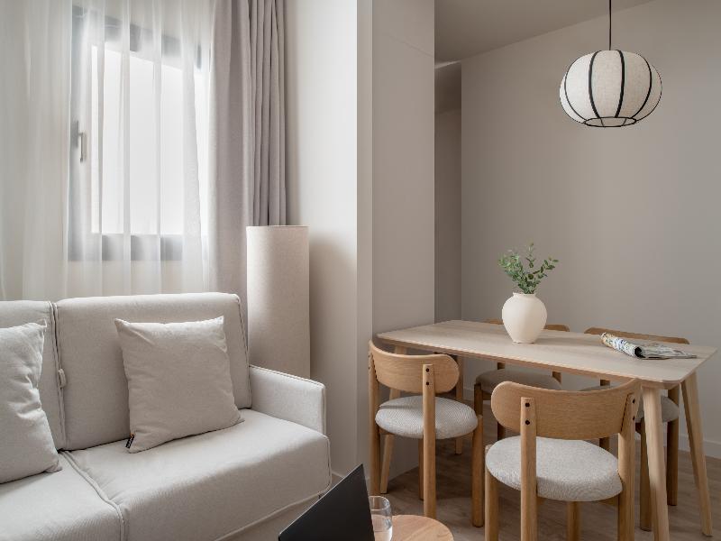Libere Seville Triana image