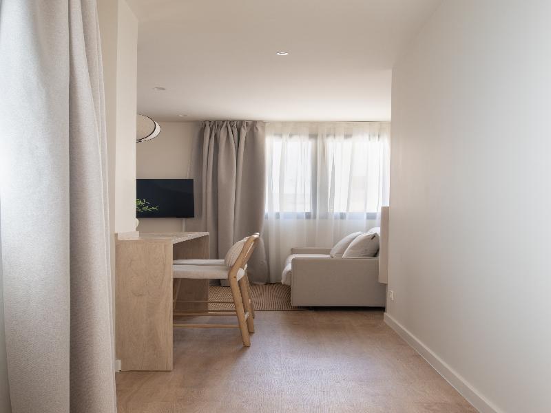 Libere Seville Triana image