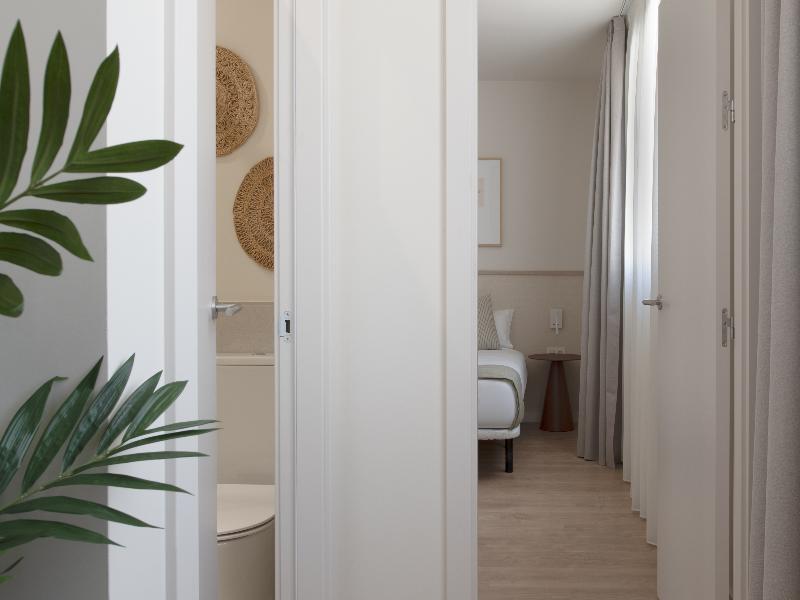 Libere Seville Triana image