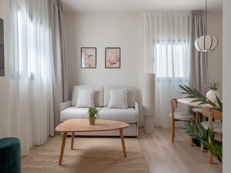 Libere Seville Triana image