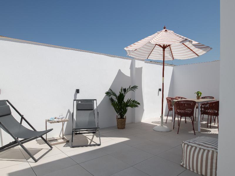 Libere Seville Triana image