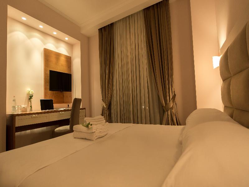 Royal Hill Hotel image