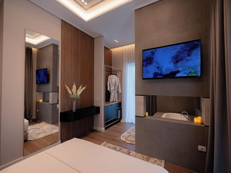 Royal Hill Hotel image
