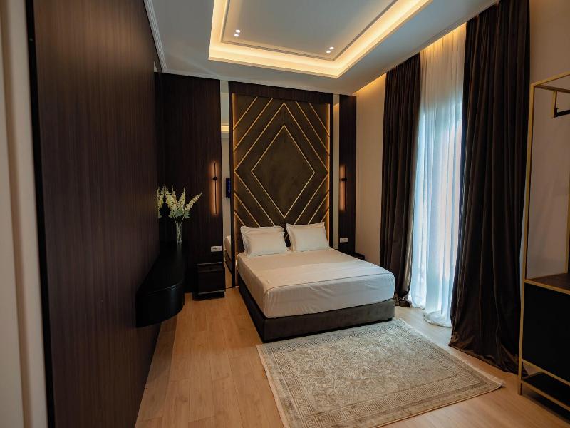 Royal Hill Hotel image