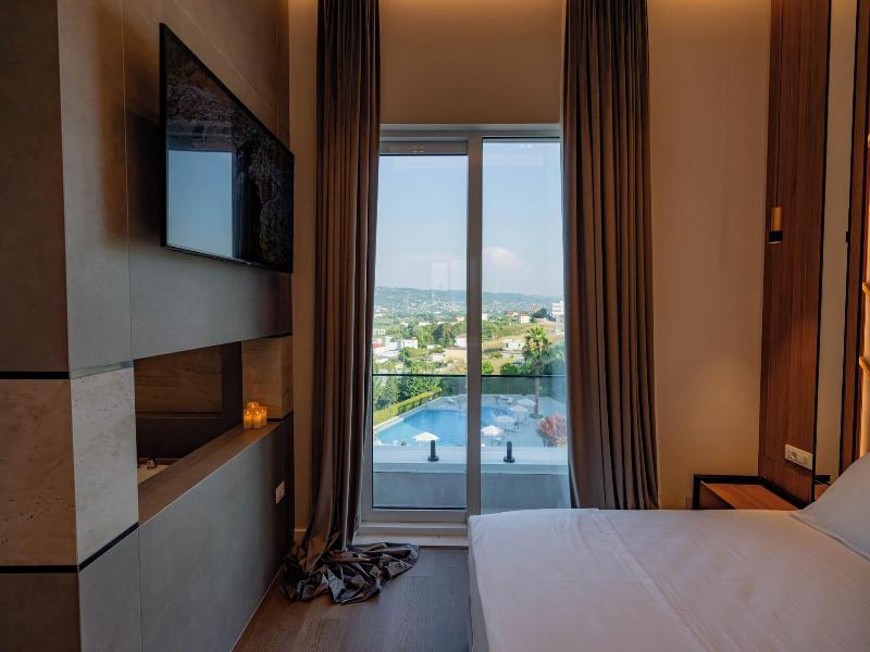 Royal Hill Hotel image
