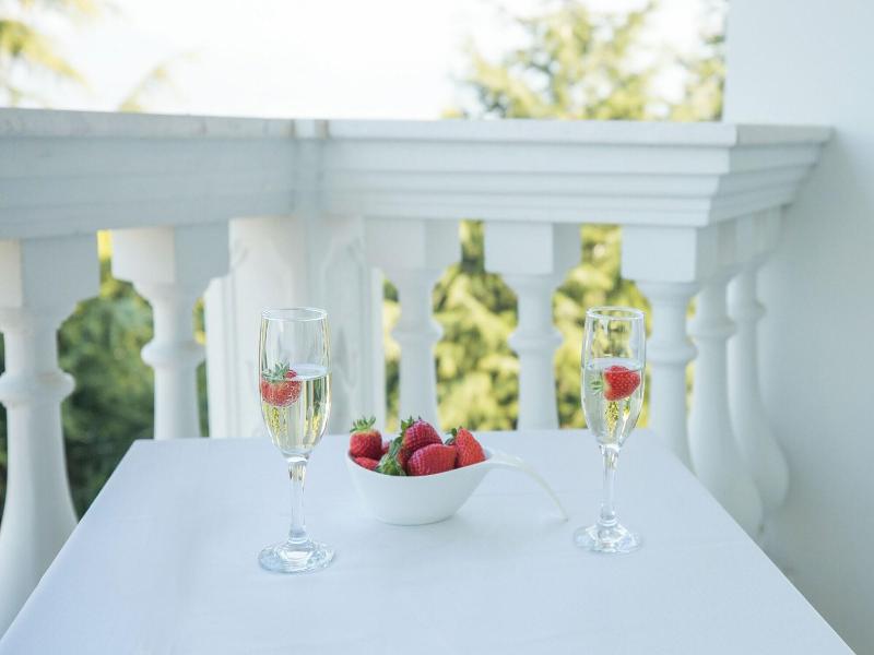 Royal Hill Hotel image