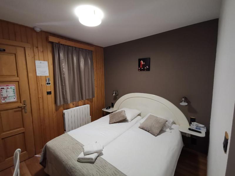 Auberge Saint-jean image