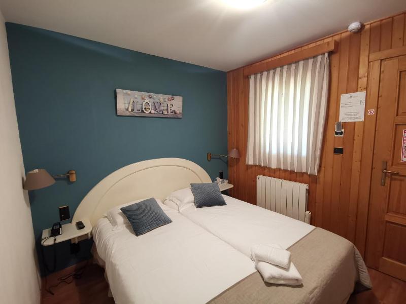 Auberge Saint-jean image