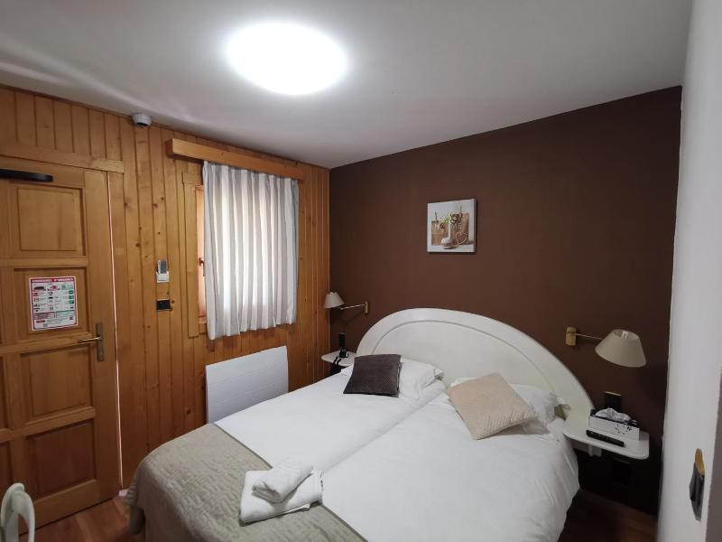 Auberge Saint-jean image