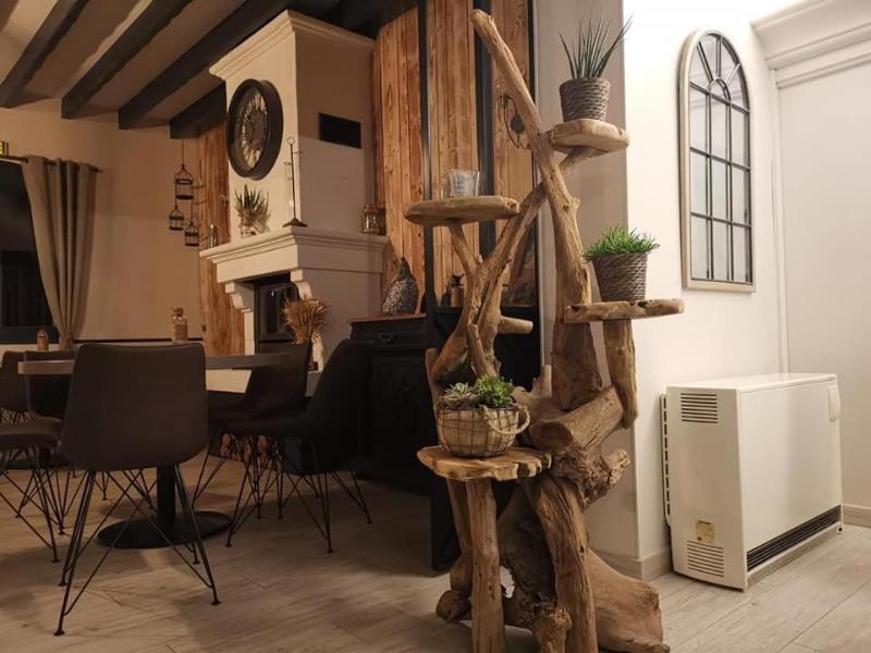 Auberge Saint-jean image