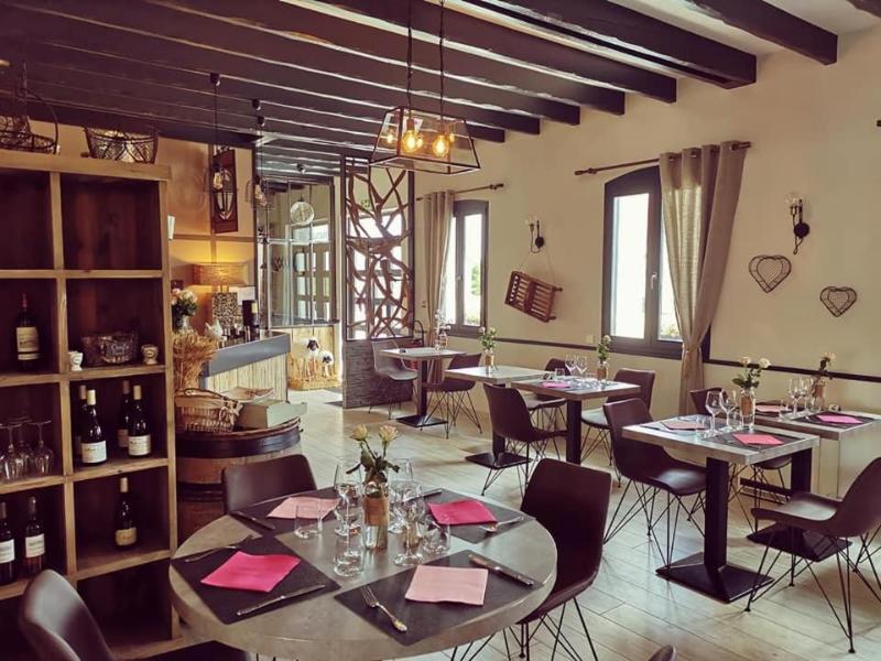 Auberge Saint-jean image