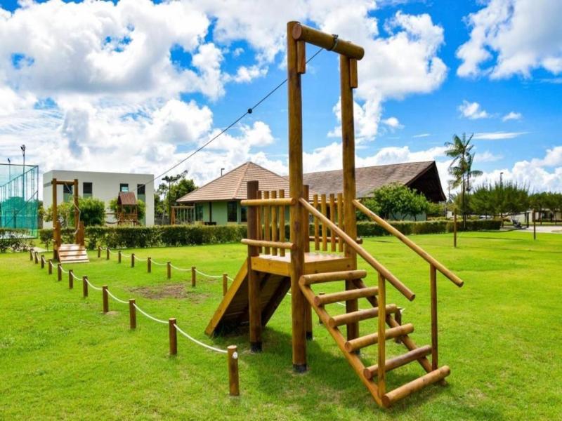 Carneiros Beach Resort