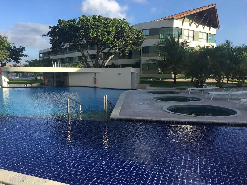 Carneiros Beach Resort