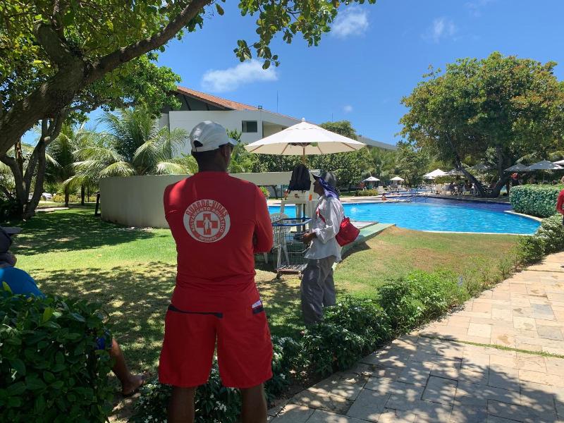 Carneiros Beach Resort