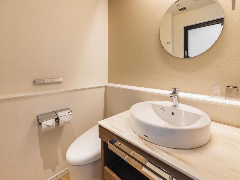 Sotetsu Hotels The Splaisir Yokohama image