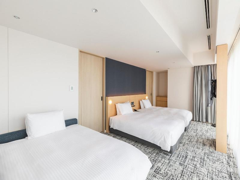 Sotetsu Hotels The Splaisir Yokohama image