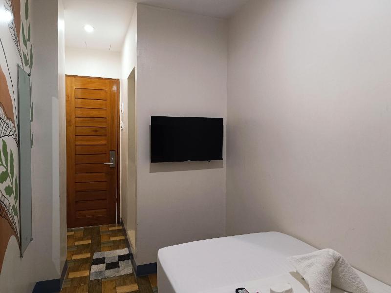 Fb Dormitel Suites image