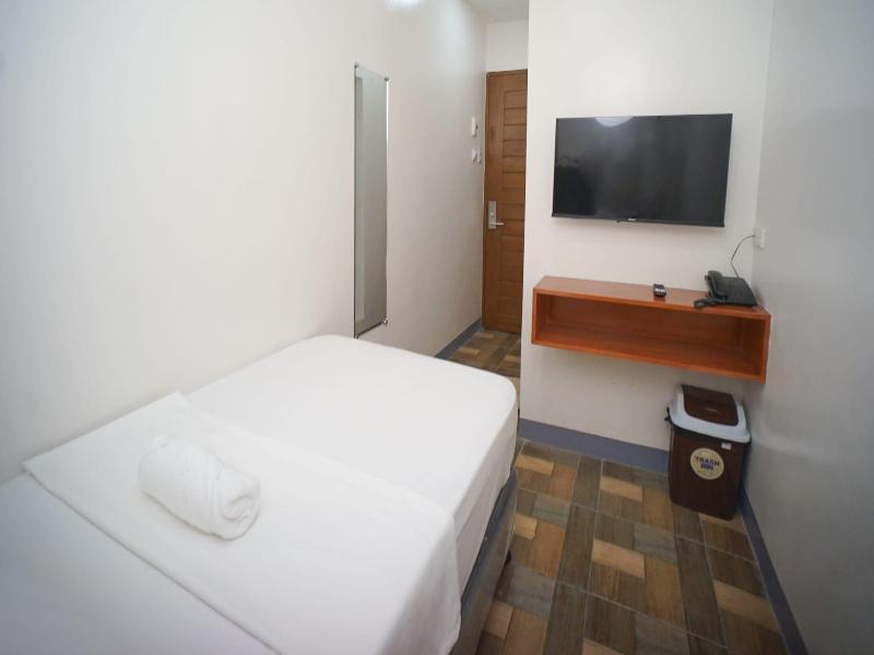 Fb Dormitel Suites image