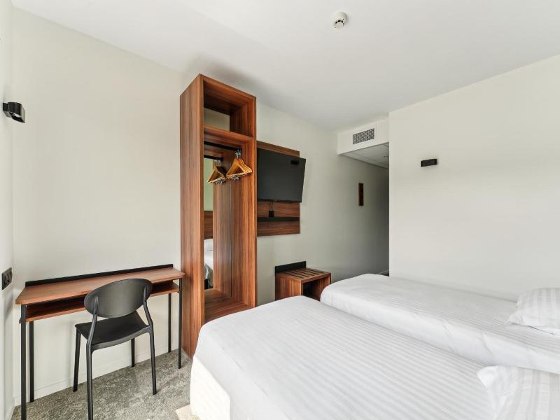 Hôtel Akena Pierrelaye image