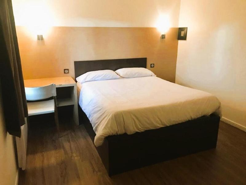 Hôtel Akena Pierrelaye image
