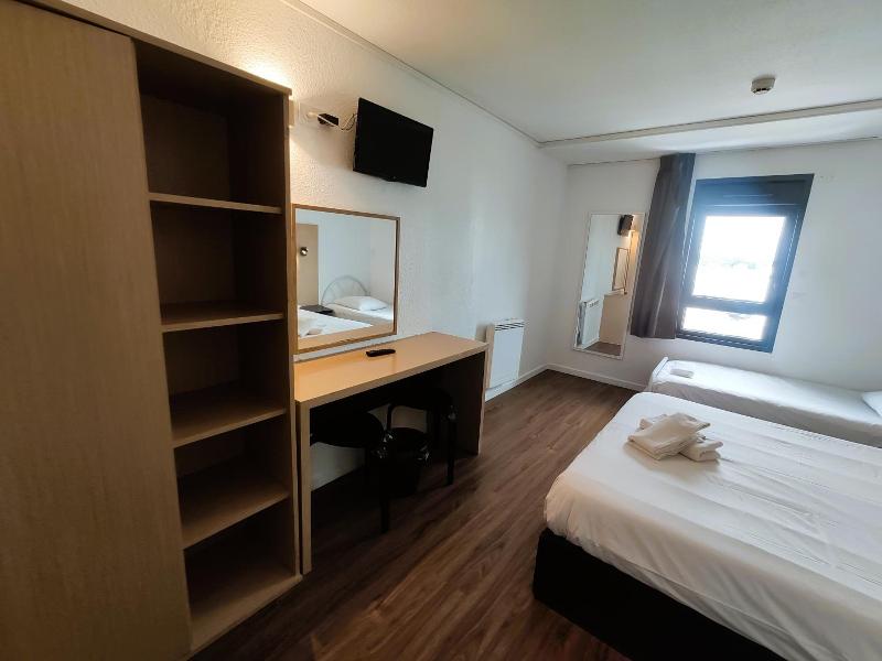 Hôtel Akena Pierrelaye image