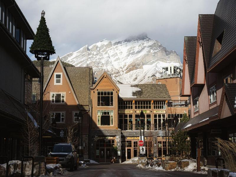 Basecamp Suites Banff image 8