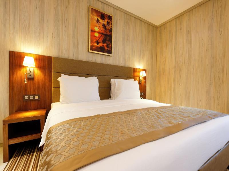 Byblos Hotel image