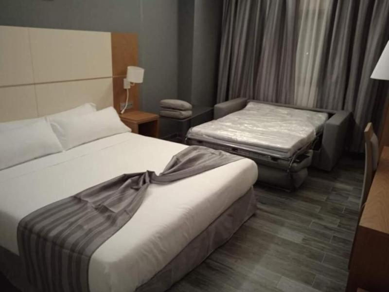 El Ghanami Hotel image