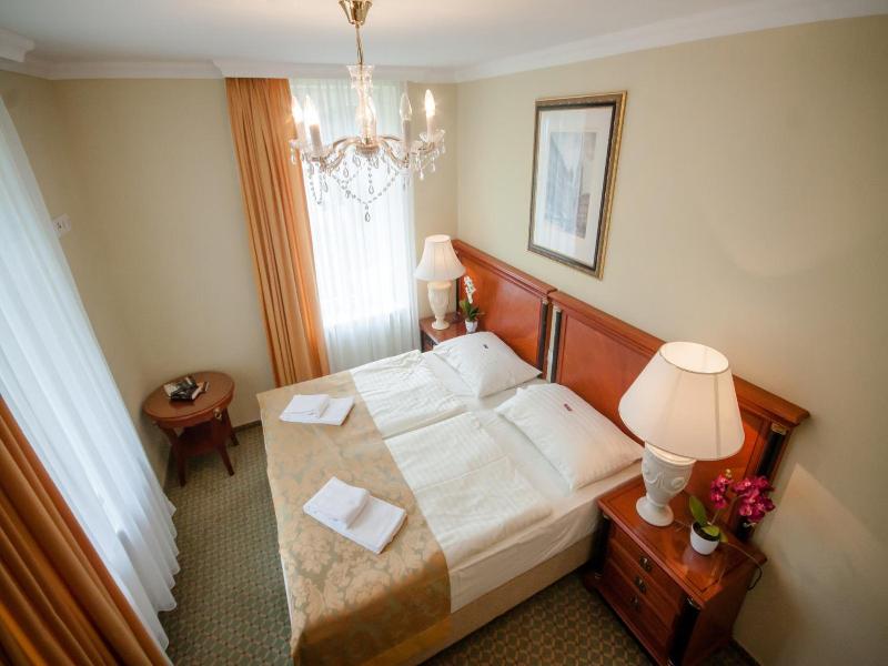Hotel Villa Huber image