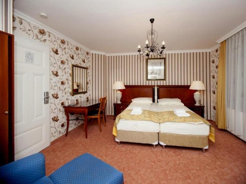 Hotel Villa Huber image