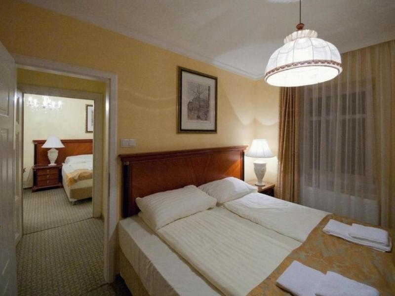Hotel Villa Huber image