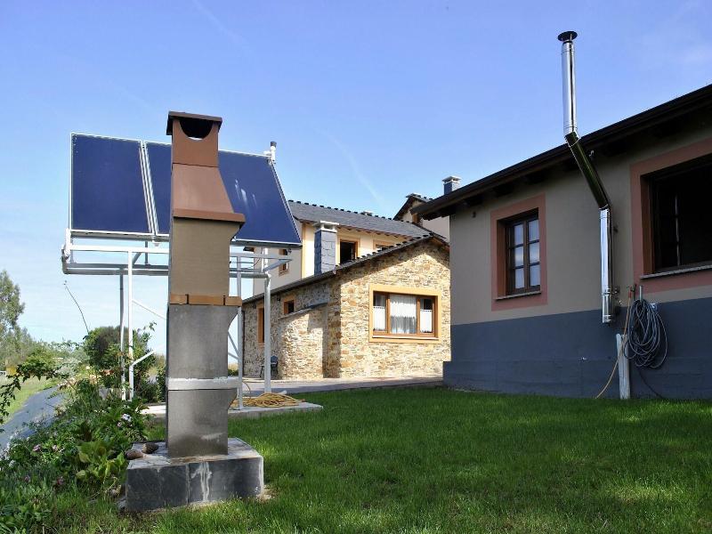 Apartamentos Navalin image