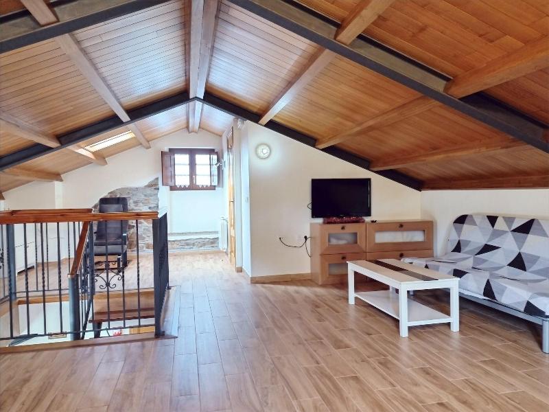 Apartamentos Navalin image