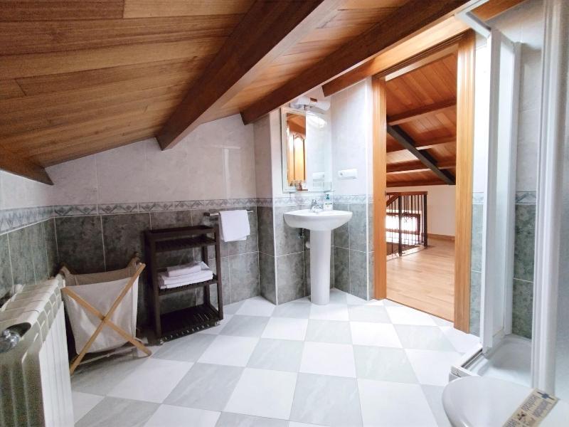 Apartamentos Navalin image