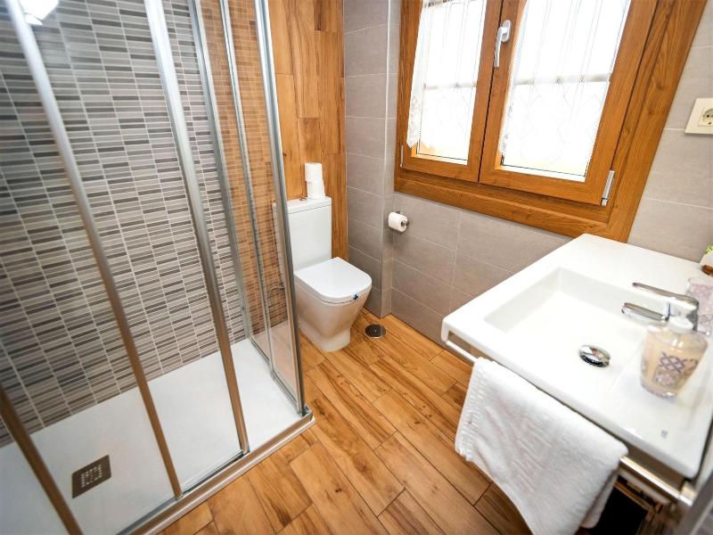 Apartamentos Navalin image