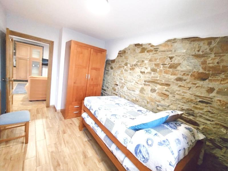 Apartamentos Navalin image