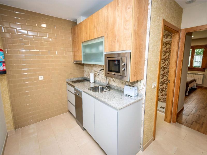Apartamentos Navalin image
