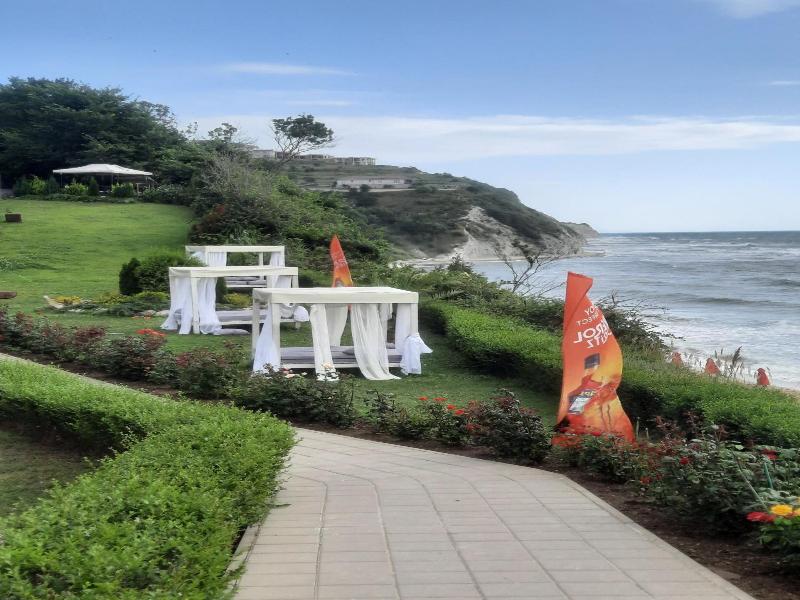 Byala Vista Cliff Apartments