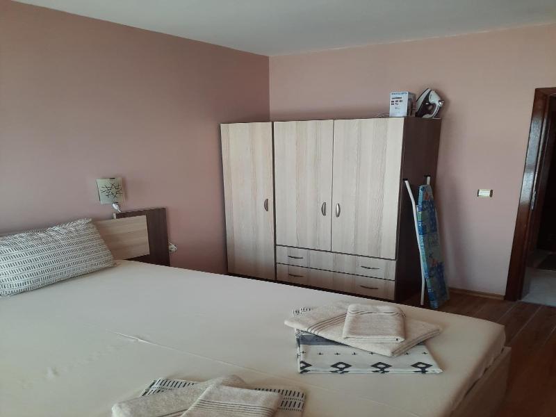 Byala Vista Cliff Apartments