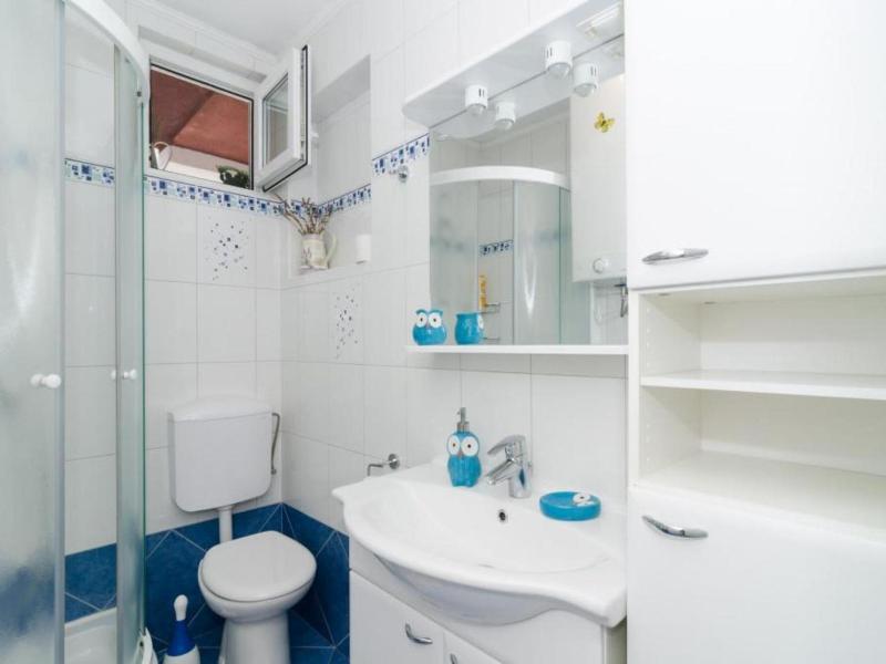 Ivo Guest House image