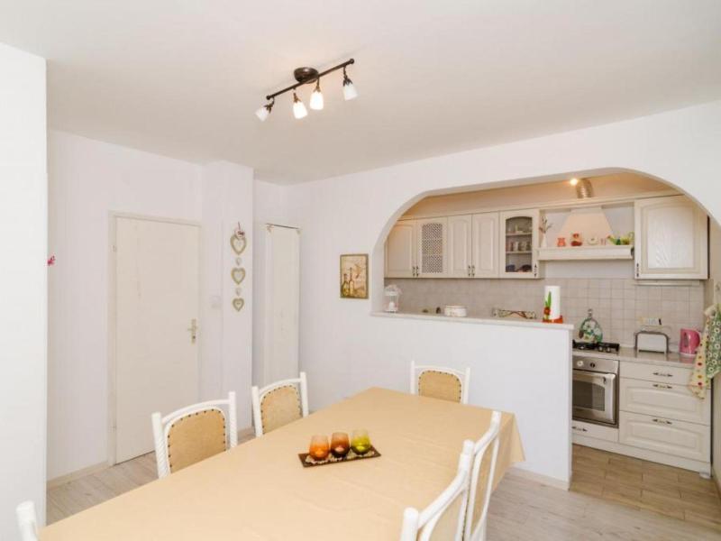 Ivo Guest House image