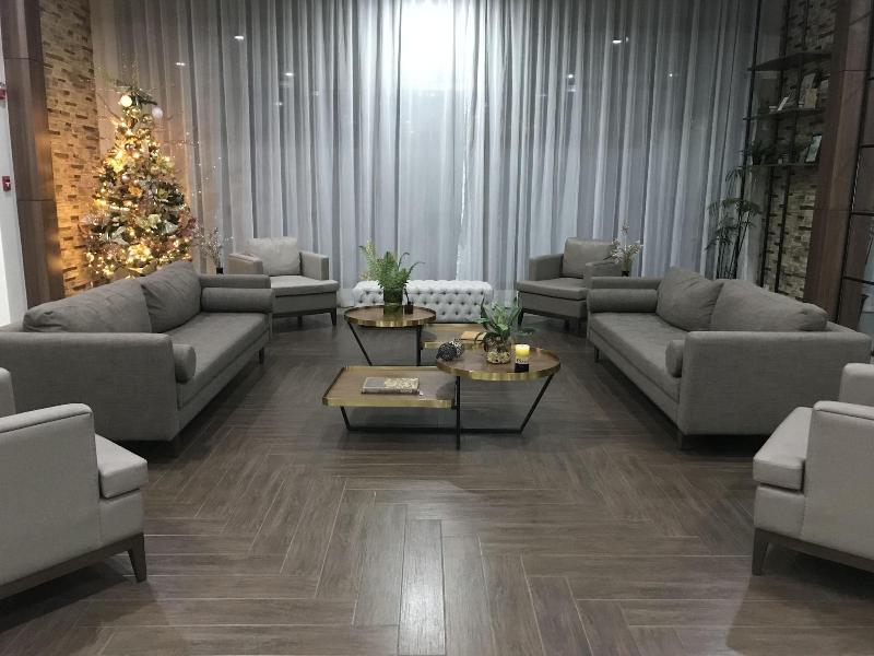 Brenthill Condominium image