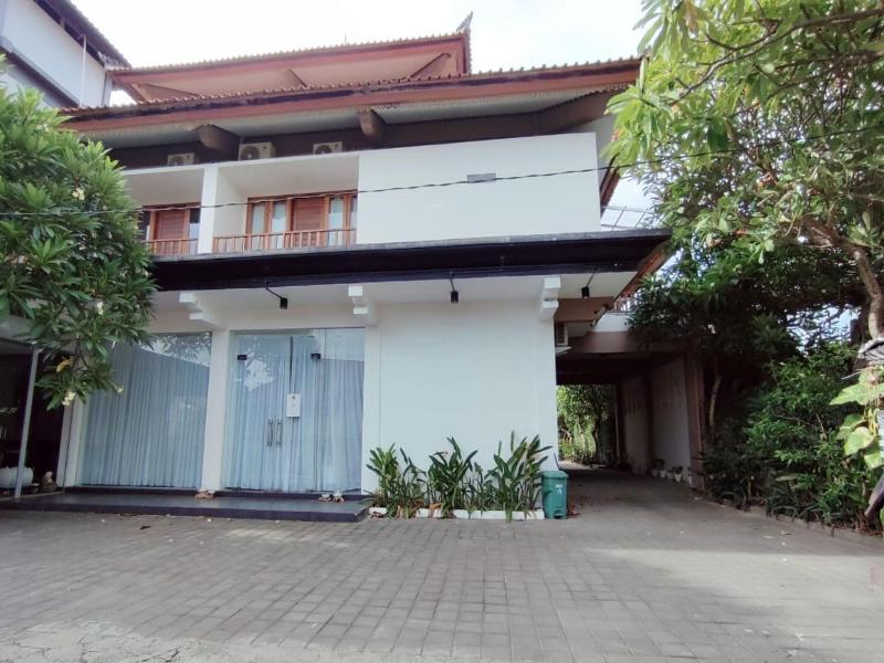 Ananda S Sanur image