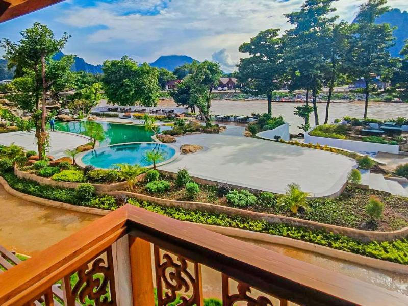 Phubarn Vimarnvangvieng Resort 4