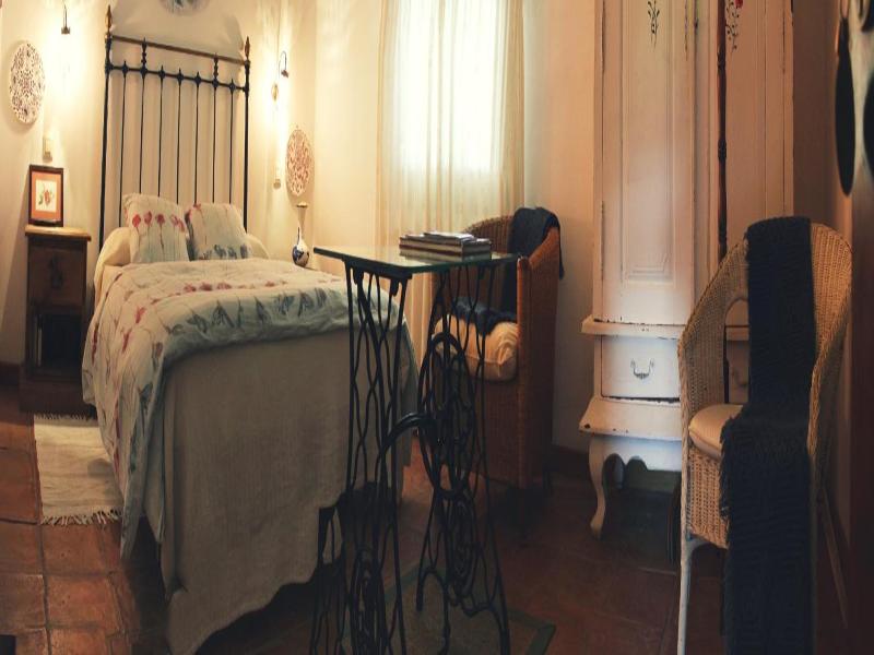 Hotel La Posada De Lalola image